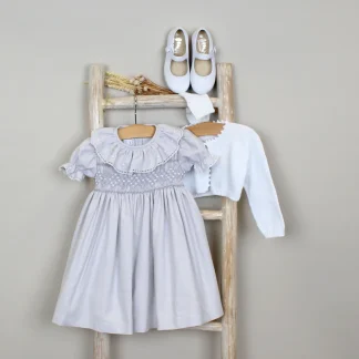 Vestido Cinzento bordado à mão