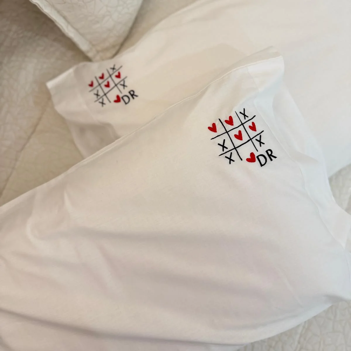 Fronhas Personalizadas com as Iniciais do Casal | Jogo do Amor - Image 3