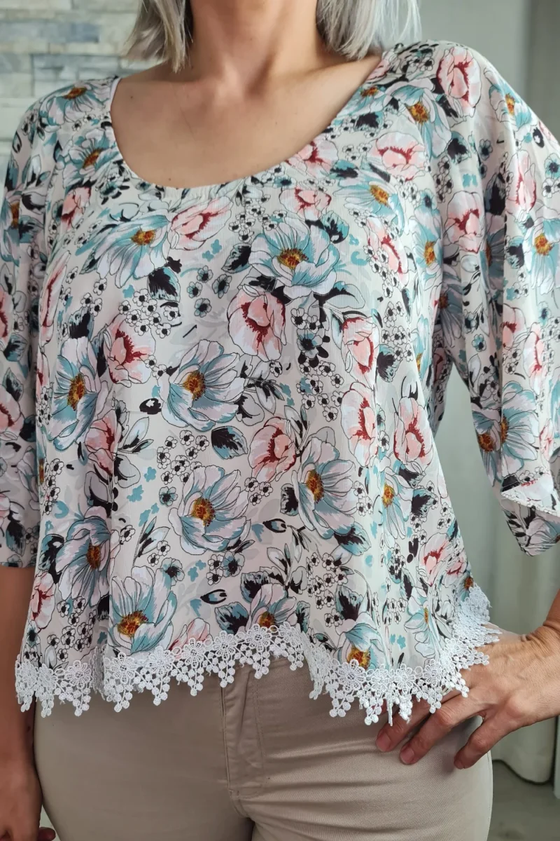 TÚNICA FLUIDA ESTAMPADA COM RENDA - Image 6