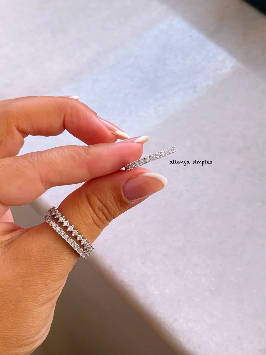 Anel delicado • aliança simples com zircónias | Linha premium - Image 3