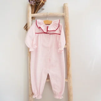 Pijama de bebe com gola de folho