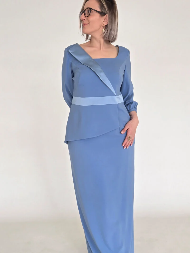 VESTIDO DE CERIMÓNIA ESTRUTURADO EM TOM AZUL - Image 4
